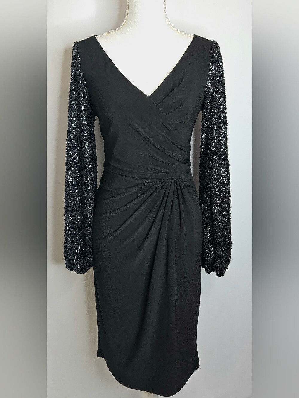 Adrianna Papell Black Sequin Sleeve Ruched Sheath Wedding Guest Dress NWOT 6